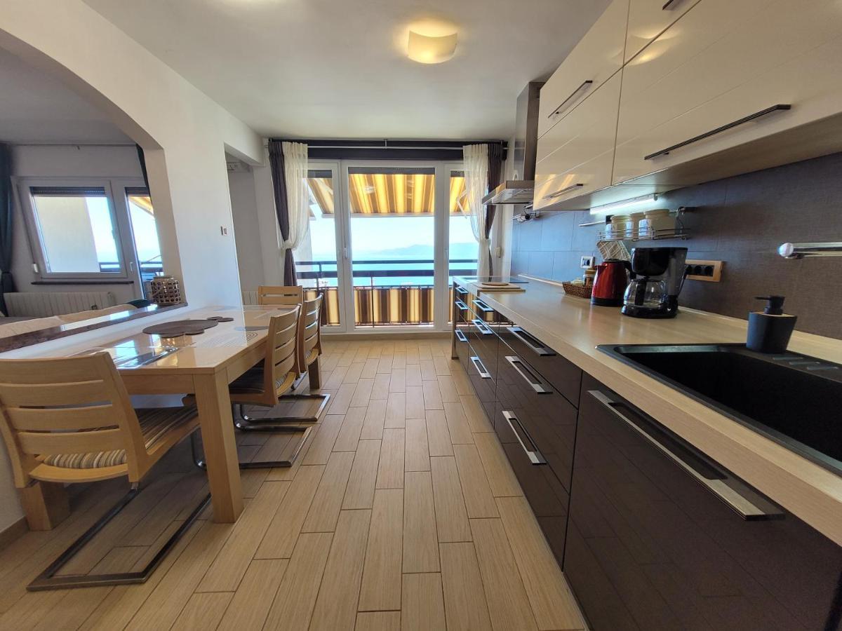 Apartment Karla リエカ エクステリア 写真